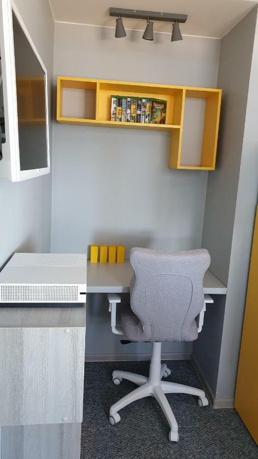 Apartament Elegance Yellow Rewal Ngoại thất bức ảnh
